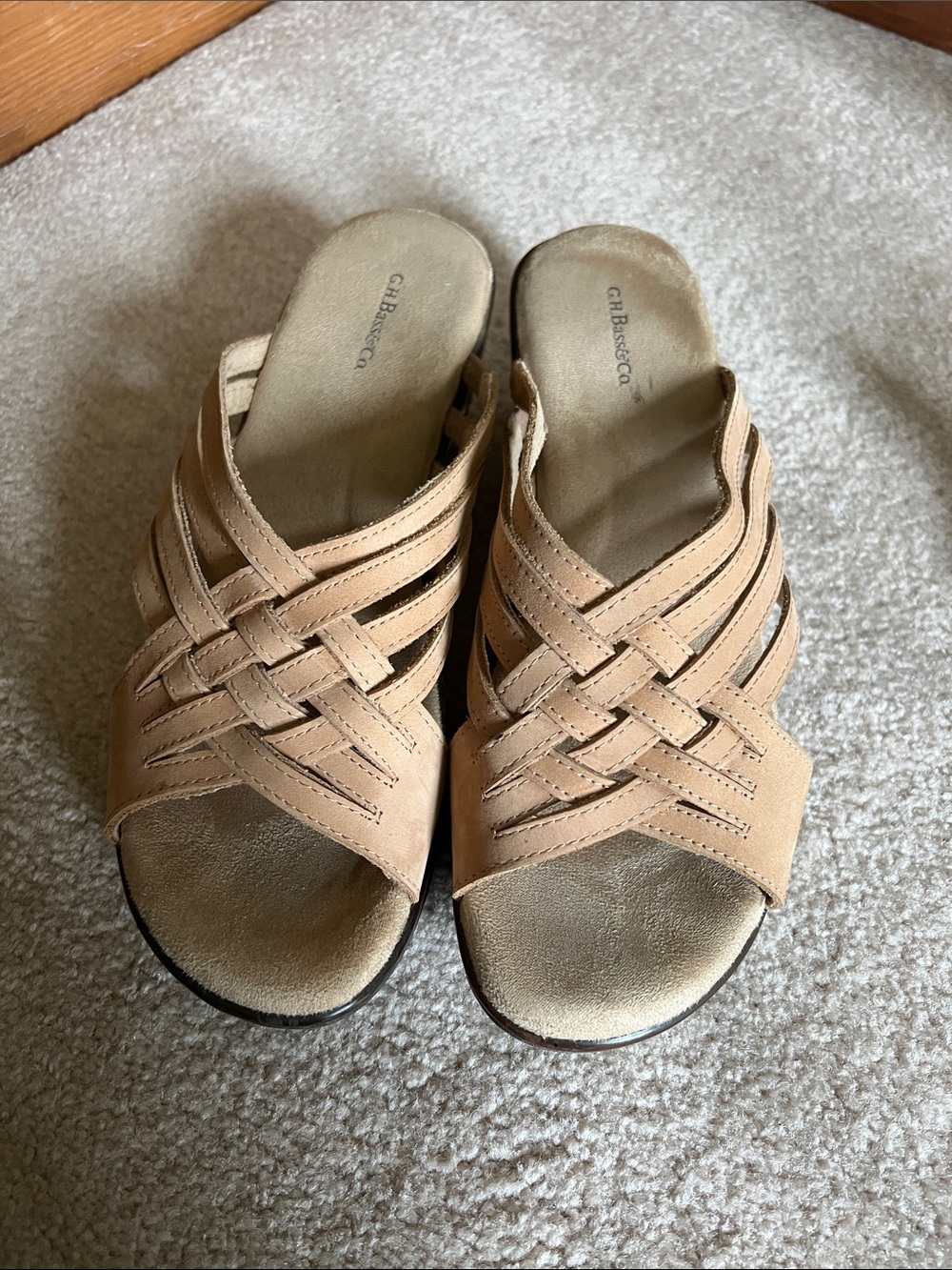 G.H. Bass & Co. Women's Tan Woven Leather Slide Mules